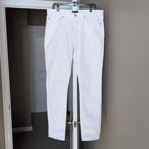 Gap Skinny Jeans, White, Size 34x32 (see description for more on waist sizing)